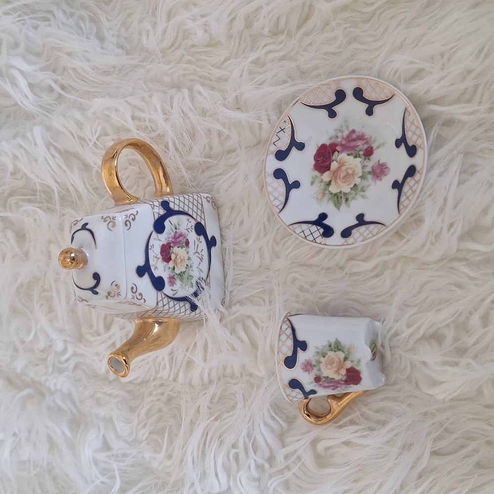 Imperial Porcelain Mini tea set